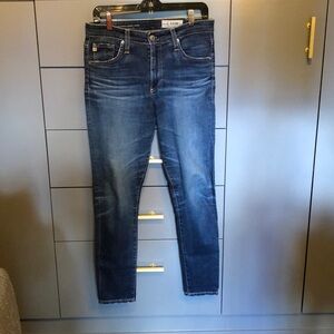 AG Farrah skinny ankle jeans. Excellent condition size 29R